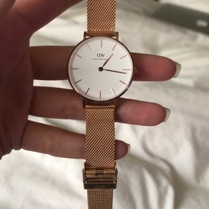 Daniel Wellington gold watch